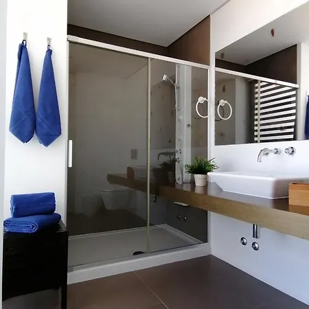 Silver Coast Heights K 빌라